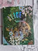 Alice, Curiouser and Curiouser V&A
V&A PublishingAlice, Curiouser and