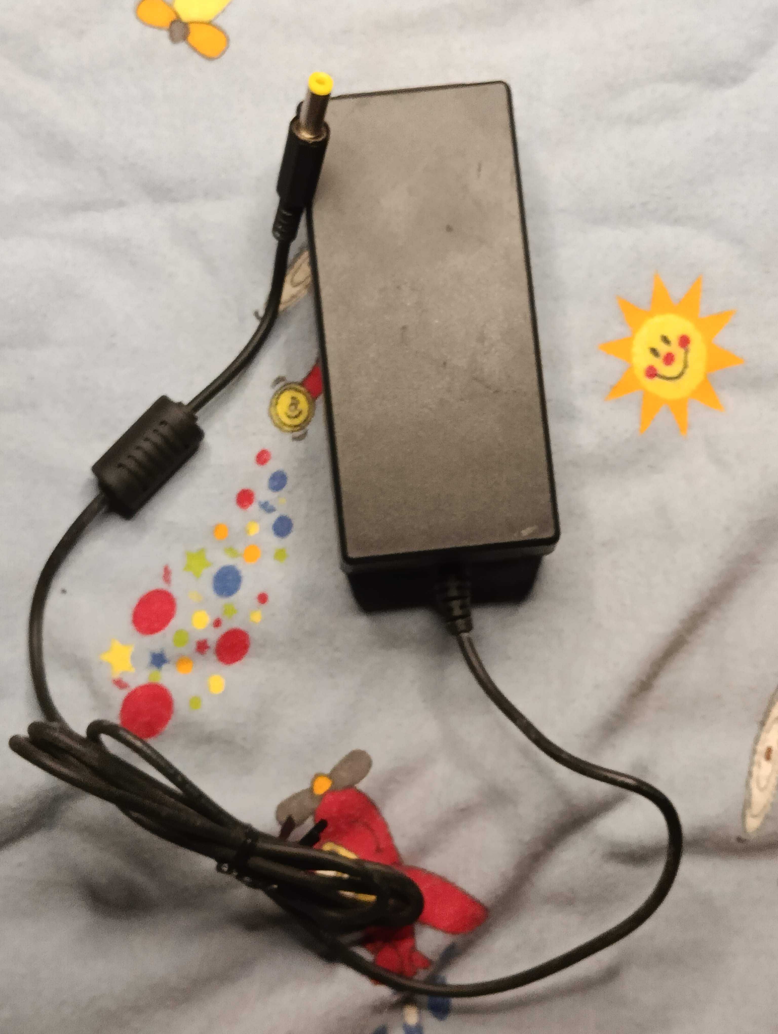 Блок питания для игрового руля с педалями штурвала Logitech 24V
