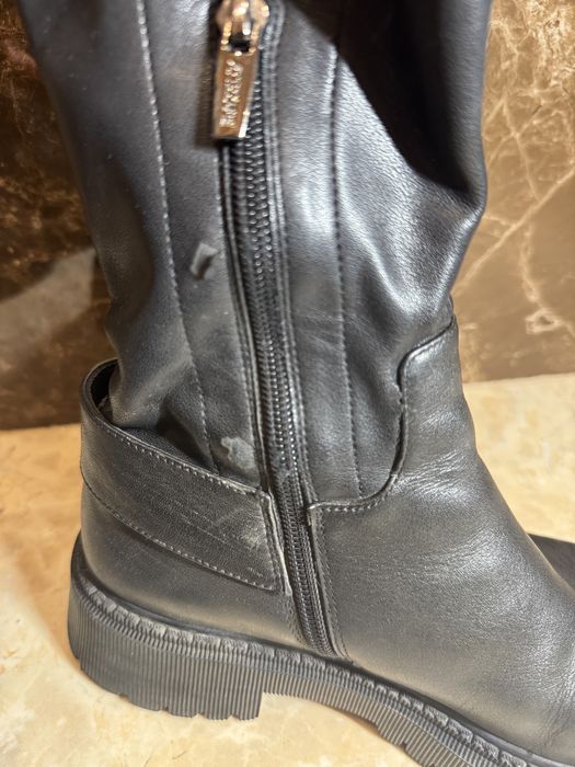 Шкіряні ботфорти Miraton.