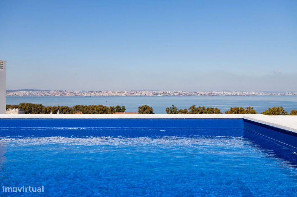 T2 com terraço e piscina a estrear