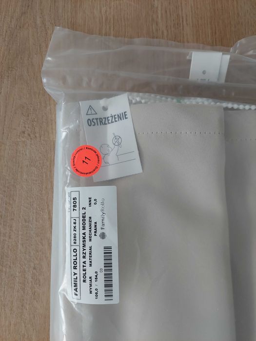 Roleta rzymska beżowa. Family rolo