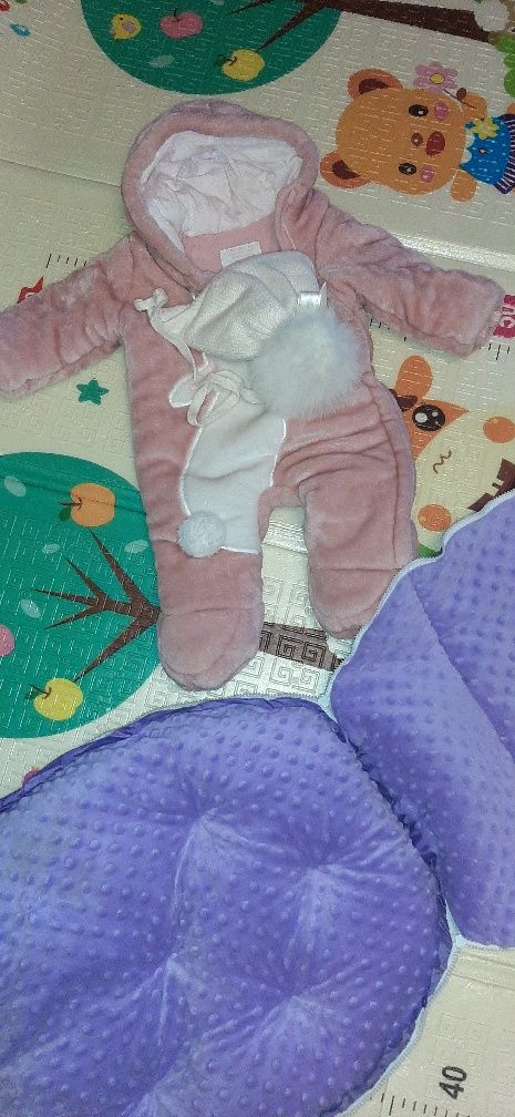 Зимний конверт  в коляску, комбинезон и шапка