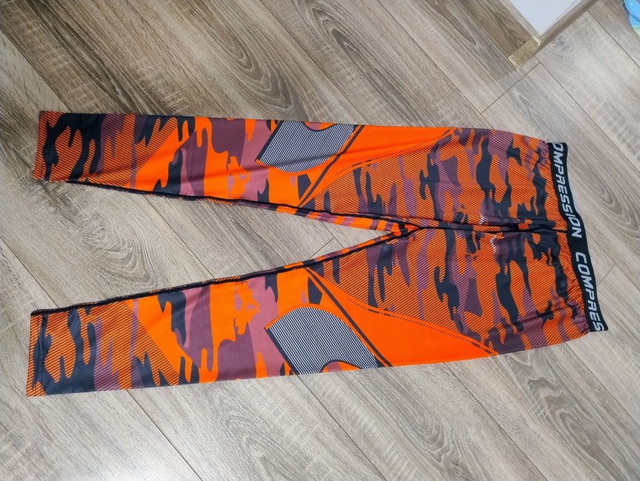 Компресійні штани легінси тайтси. Розмір L.