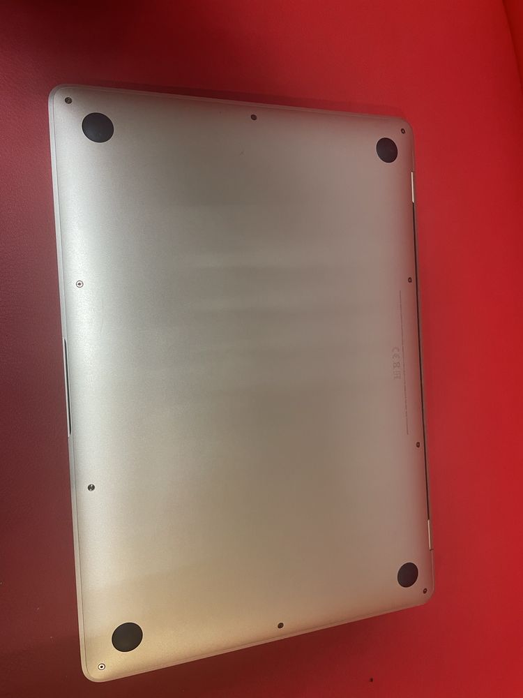 Ноутбук MacBook a2179 (2020 року)