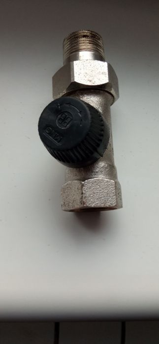 Кран термостатичний Oventrop