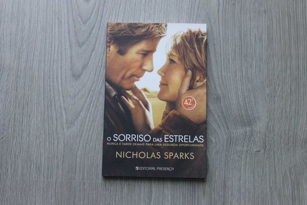Livro O sorriso das estrelas de Nicholas Sparks