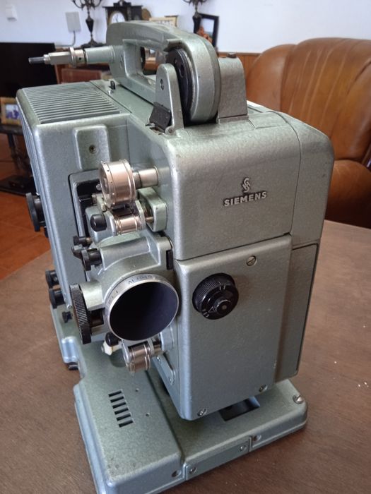 Projector de Cinema de 16 mms. Siemens