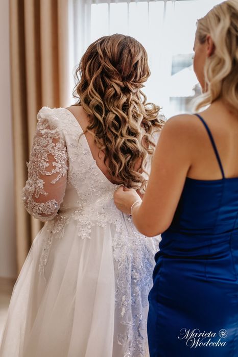 Sunka ślubna plus size