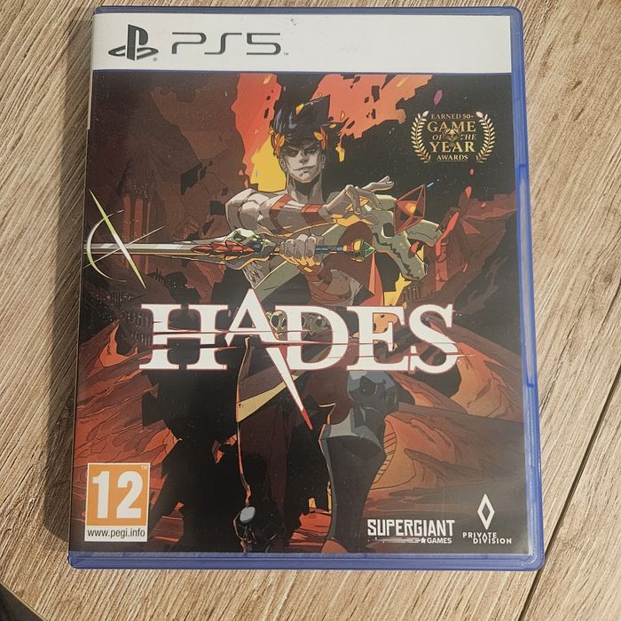 Hades ps5 używana
