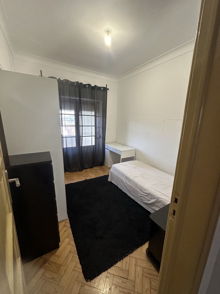 Quarto para SENHORAS