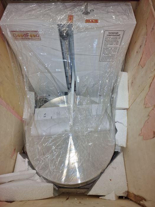 Аппарат для декорирования тортов.