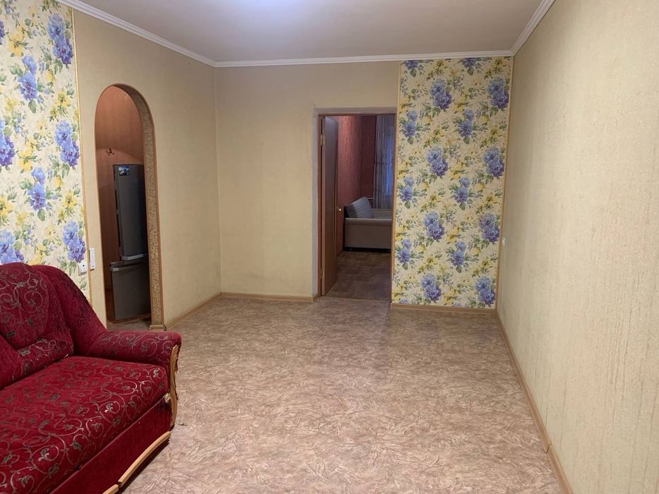 Центр 2 кімнатна квартира