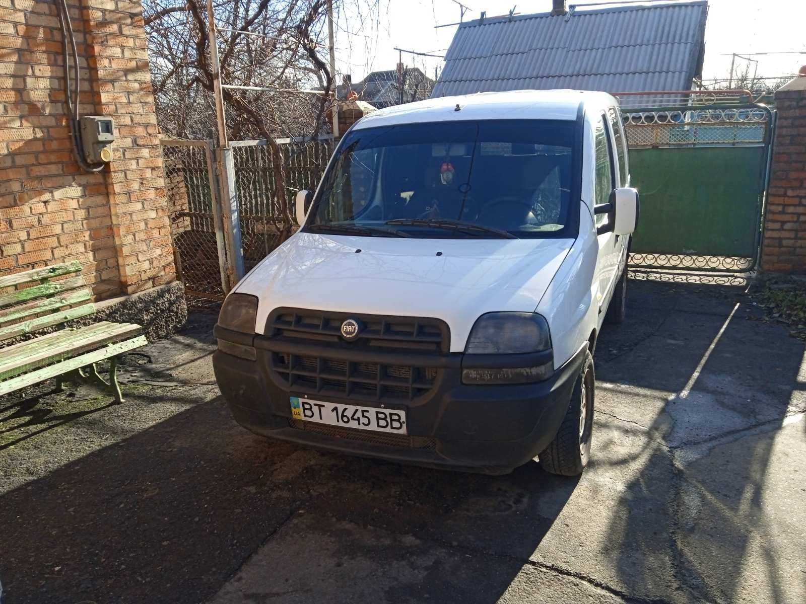 Продам  автомобіль Fiat Doblo