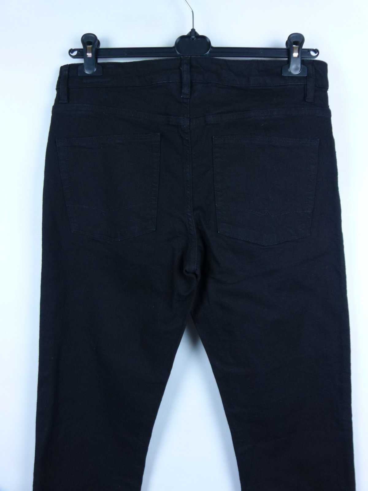 ASOS męskie czarne spodnie jeans W34 / L32