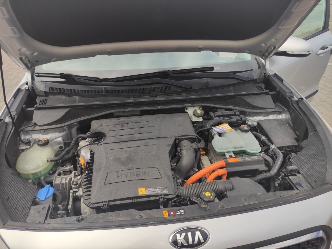 Автомобіль Kia niro 2017