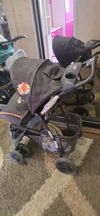 Детская коляска прогулочные хорошая состояние