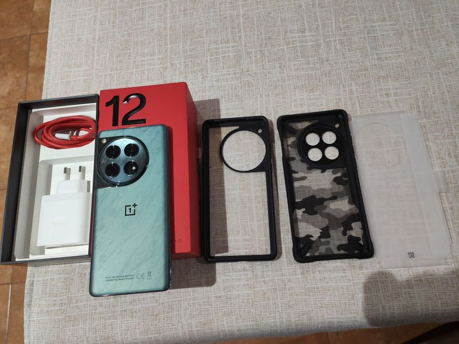 Oneplus 12   5G  16Gb/512Gb