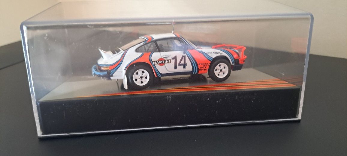 Miniatura 1:43 Porsche 911 SC Safari