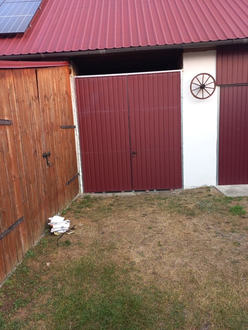 Brama do muru Brama do garażu Brama na wymiar dwuskrzydłowa