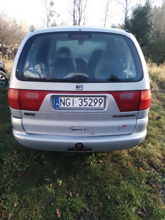 Sprzedam Seata Alhambra 2.0+gaz 2000r.