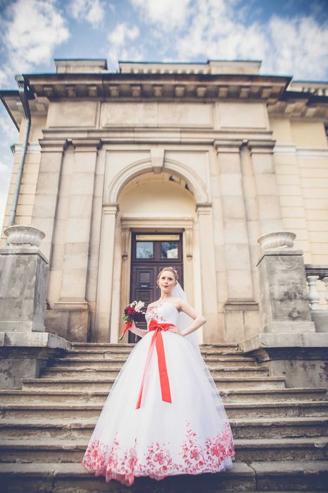 Весільна сукня вишита/ свадебное платье р.44-48 корсет на шнуровке