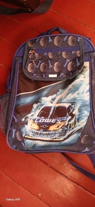 Портфель як новий користувалися мало з ортопедичні спинкою