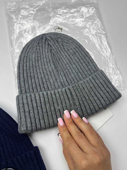 Новые шапки C.P. Company