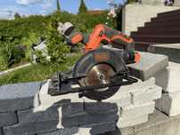 Pila pilarka tarczowa black&decker akumulatorowa sprawna