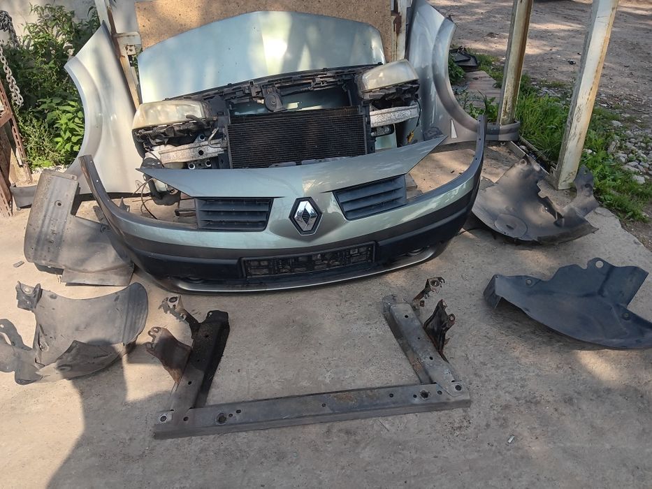Renault megane II 2 maska zderzak błotnik chłodnice pas lampa  1.4