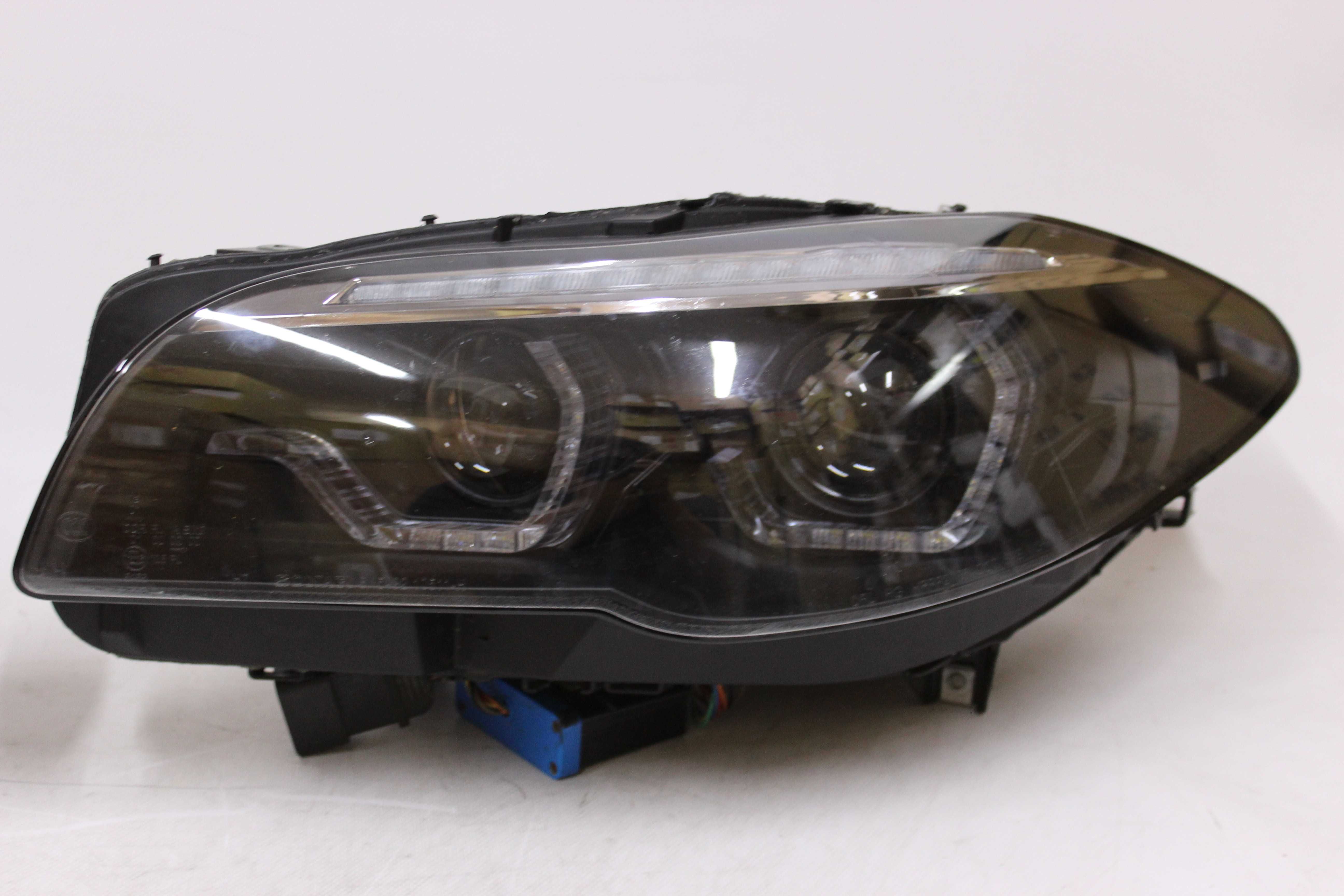 Lampy przednie przód BMW F10 F11 10-13 XENON SKRĘTNY U-BAR LED DYNAMIC