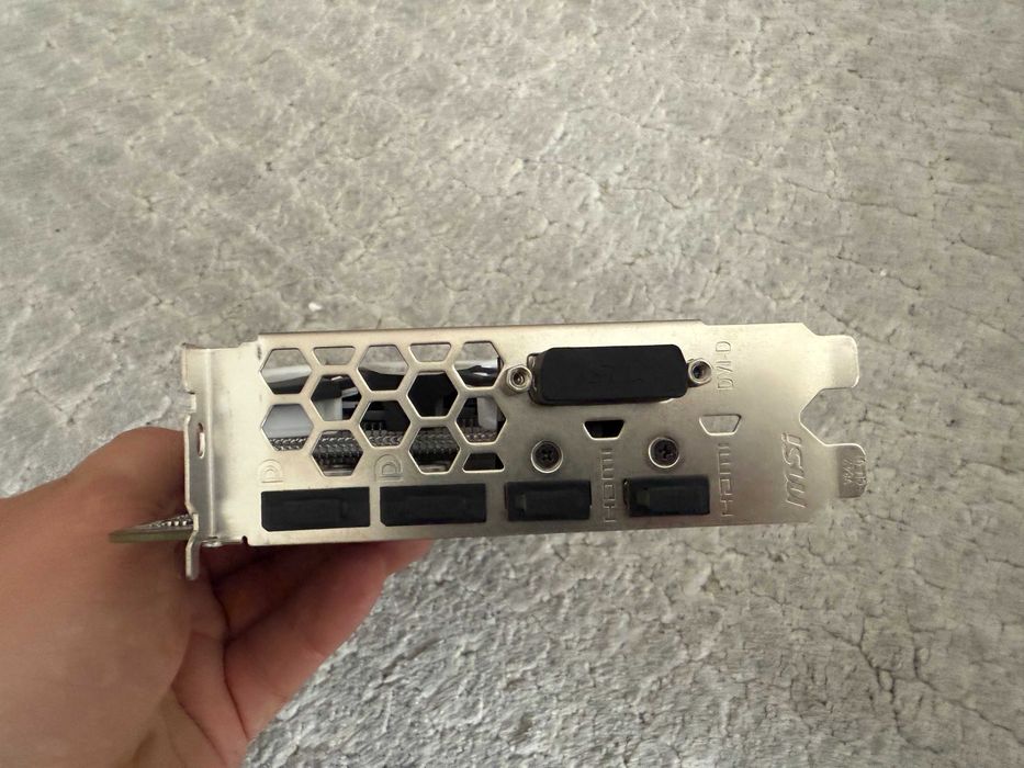 Karta graficzna MSI ARMOR RADEON RX580