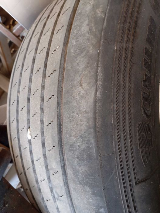 Pneus Galera 385-55r 22.5