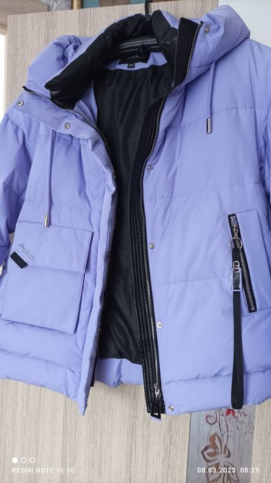 Нова куртка колір лілії р.54