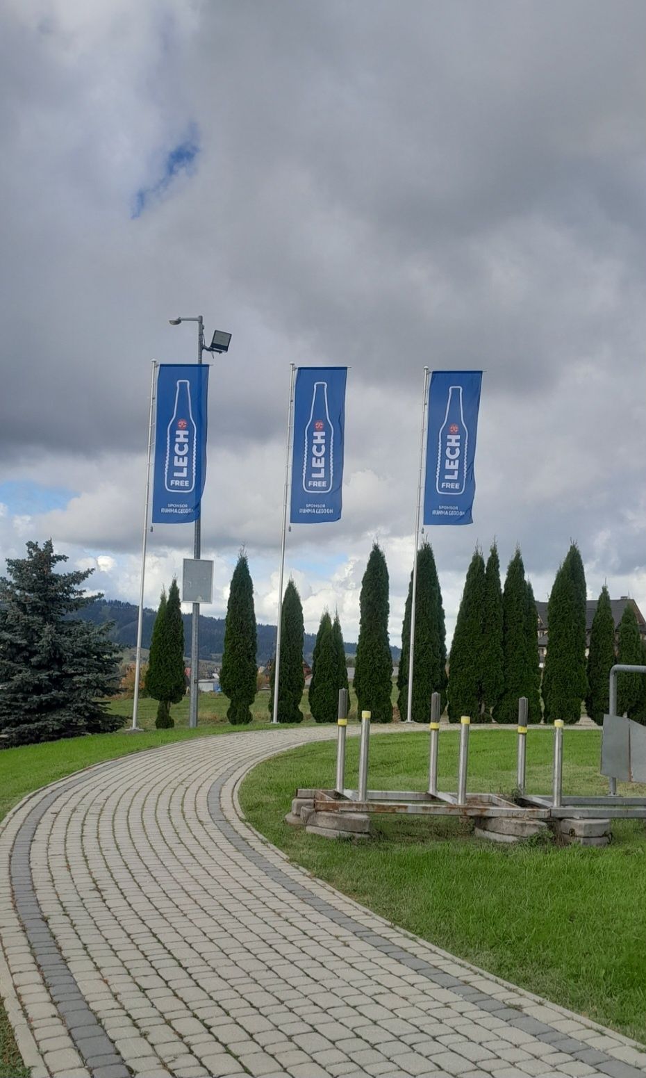 Maszt Flagowy reklamowy Maszty flagowo reklamowe Nowe Reklama
