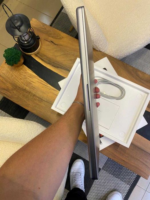 Ноутбук Apple MacBook Pro 16" M1 Pro 16GB/1TB Space Grey (MK193) 2021