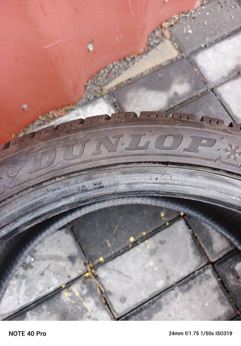 Opony 245/40/19 Dunlop Winter Sport 5