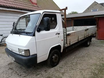 Nissan Trade 3.0 diesel. 1995rok.