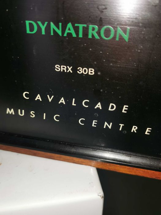 Aparelhagem de som Dynatron 1971 a funcionar stereo e quadrifonia