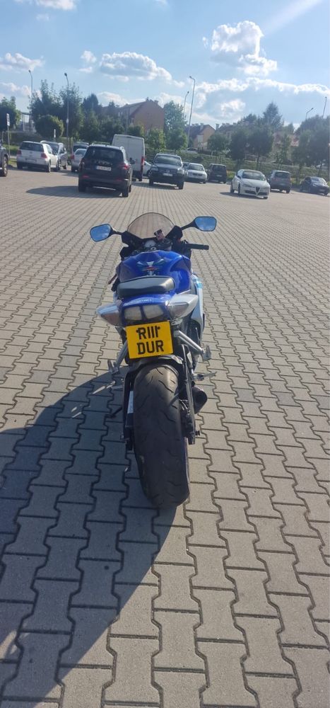 Sprzedam suzuki gsxr k7 600