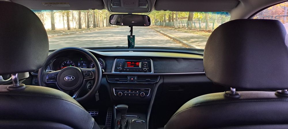Продам kia k5 2016