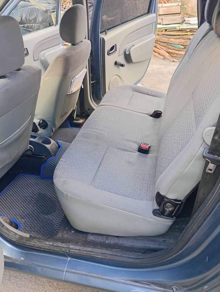 Продам logan mcv 1 5 dci
