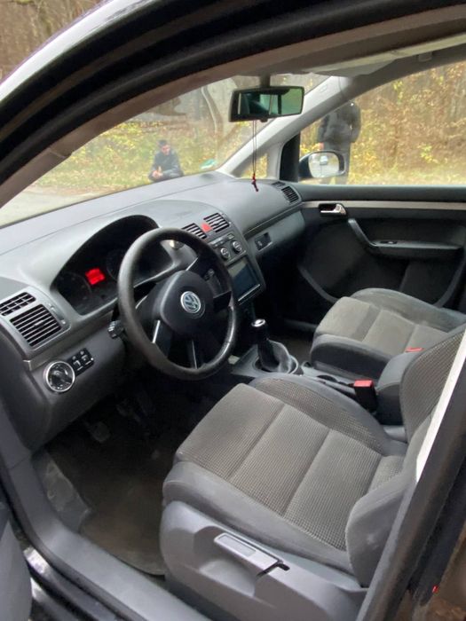 Volkswagen Tauran 2004p
