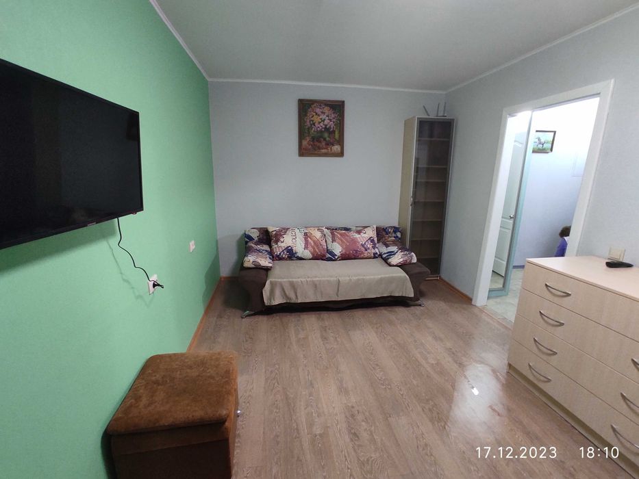 Сдам квартиру посуточно в начале Слобожанского(пр Правды)