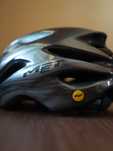 capacete Met Idolo Mips novo