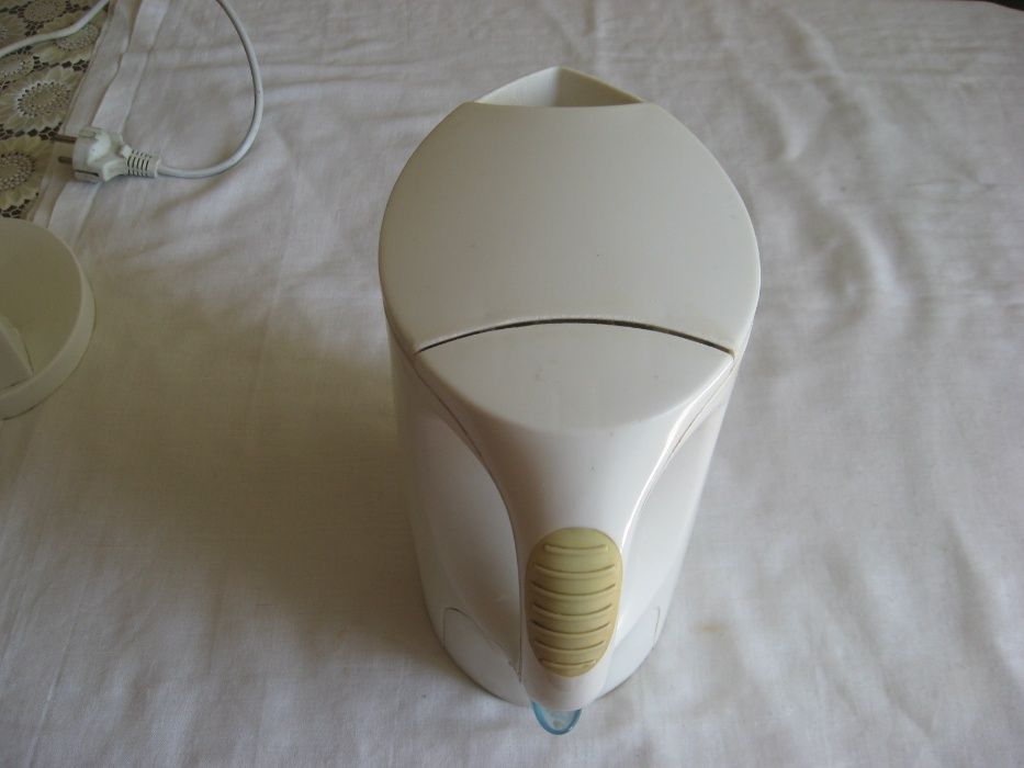 Чайник электрический Scarlett Janice SC-224