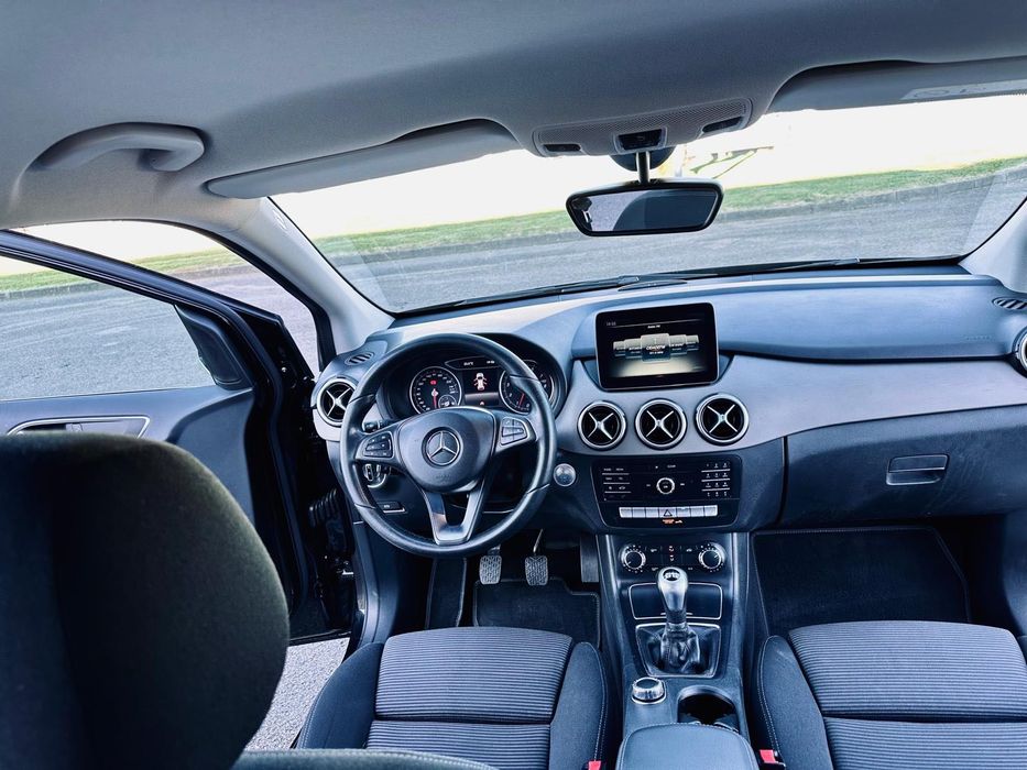 Mercedes Benz B-180 1.6 122cv 2017