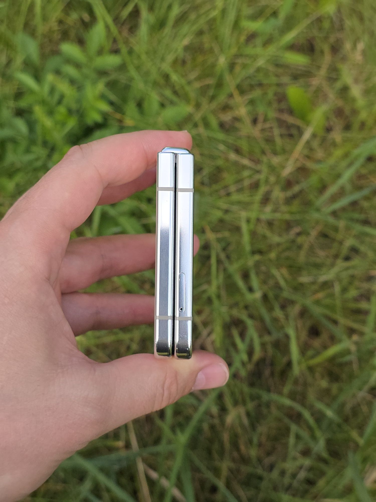 Samsung flip 5, 8/256gb. Офіційний.