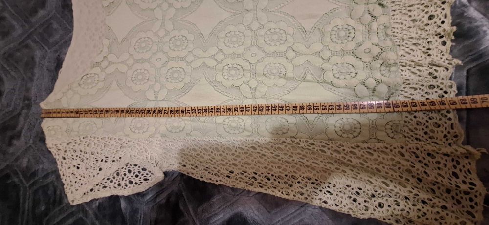 Bluzka z koronki jasna zieleń roz. L/XL