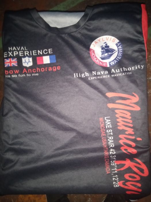 Футболка брендаа