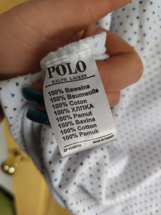 Sprzedam męski T-shirt.